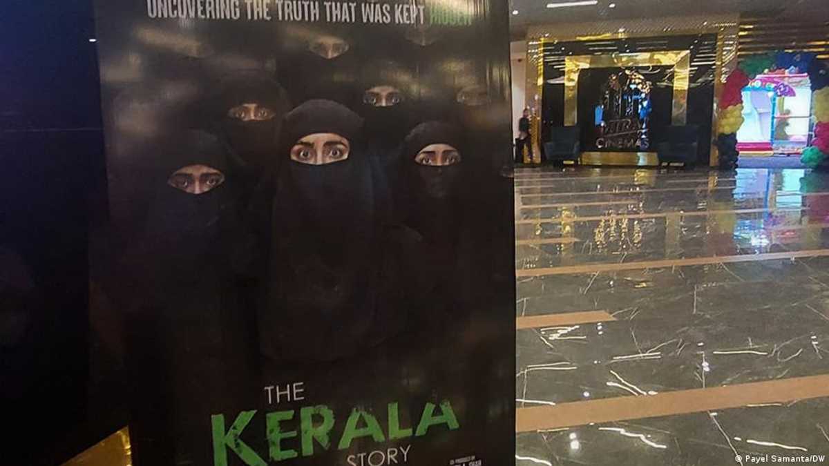 द केरला स्टोरी पर बैन हटा, लेकिन सुप्रीम कोर्ट ने मांगा डिस्क्लेमर